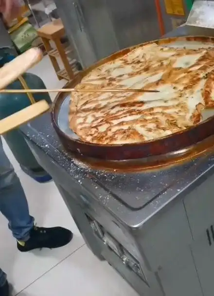 河南葱油大饼的炸法烙法