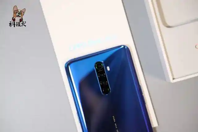 opporeno系列盘点高颜值轻薄设计深受年轻人喜爱