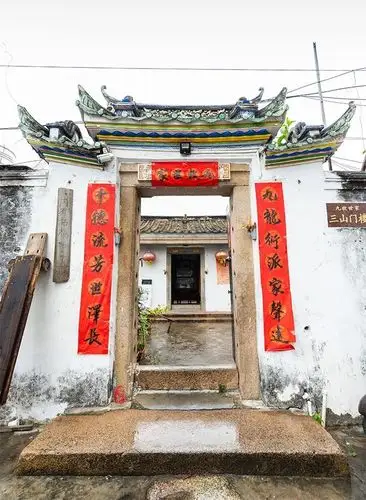 潮汕糖业大王,竟用红糖建豪宅,还挖了个井收藏金银珠宝