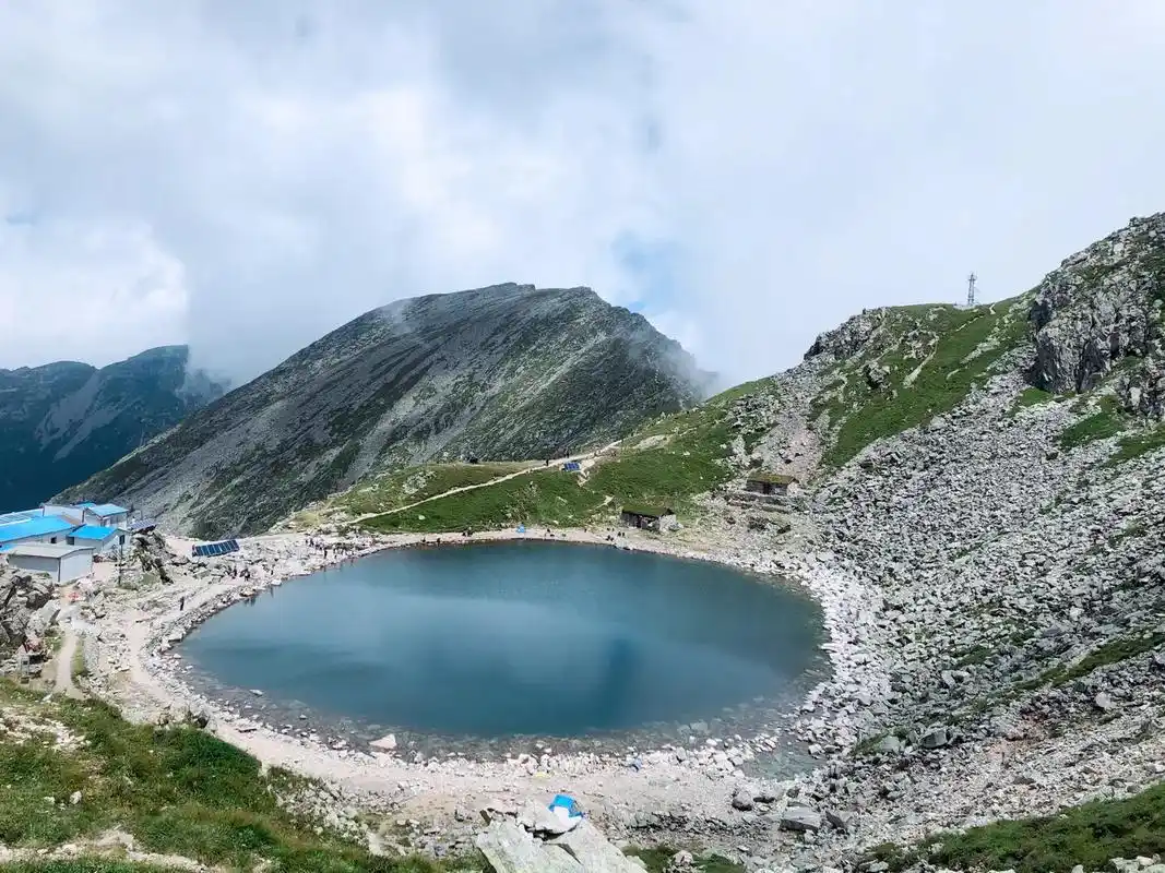 太白山一日登顶～天圆地方-小文公庙-大文公庙-大爷海-拔仙台 - 抖音