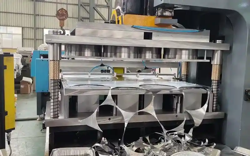 倍思特机床设备有限公司铝箔餐盒生产线一出四