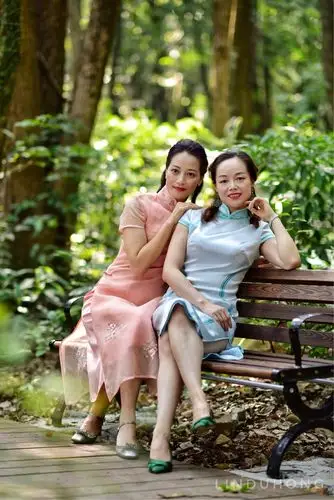 红军林—旗袍沙龙 - 美篇