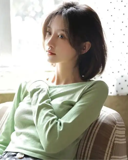 头像美女小姐姐壁纸