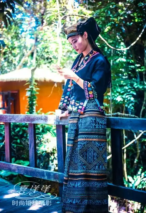 海南黎族传统服饰