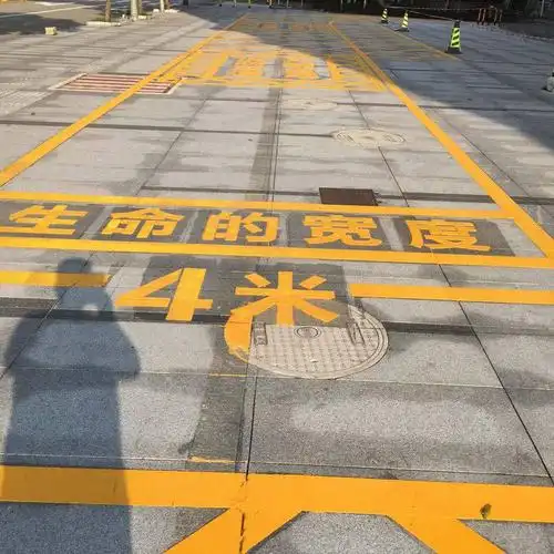 深圳观澜道路边线施工热熔划线施工优质施工队消防通道标线设计.