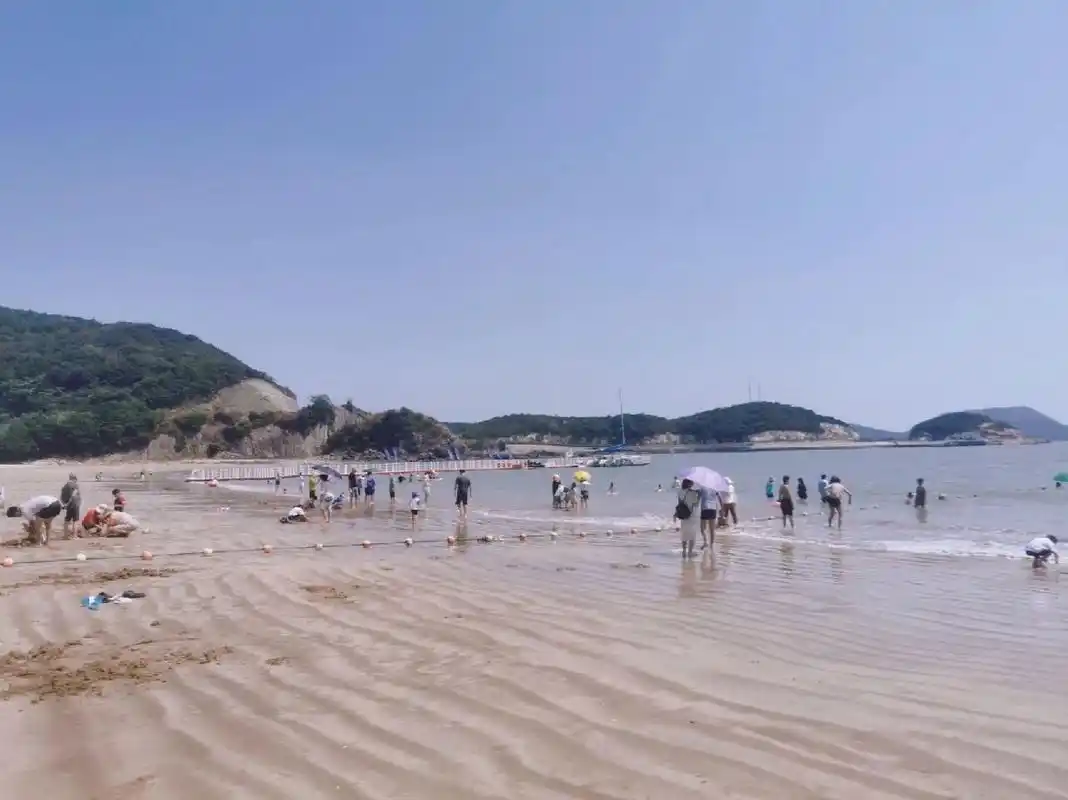 象山东旦沙滩 余姚出发去象山2小时左右第一站:松兰山海滨旅游度假区