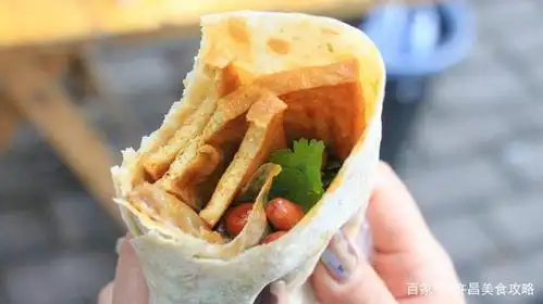 正宗的襄县烙馍卷羊蹄