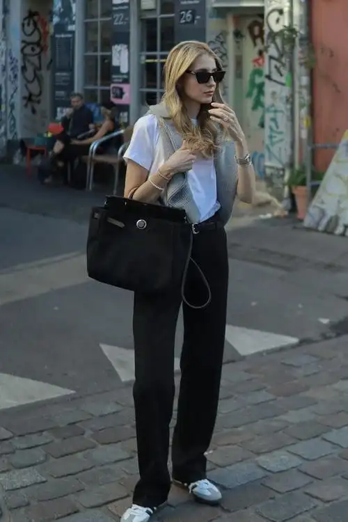 针织阔腿裤穿出态度才时髦