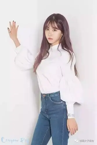 而不少粉丝也感到相当惋惜,但是也为能常常看到ellin而开心~ 而据5/1