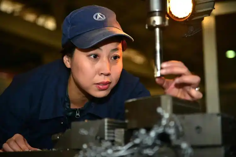 大国工匠十九大代表航天特级技师中国航天科技集团一院首席技能专家