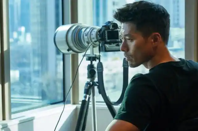 共助2国际公布玄彬剧照三国刑警再携手追捕