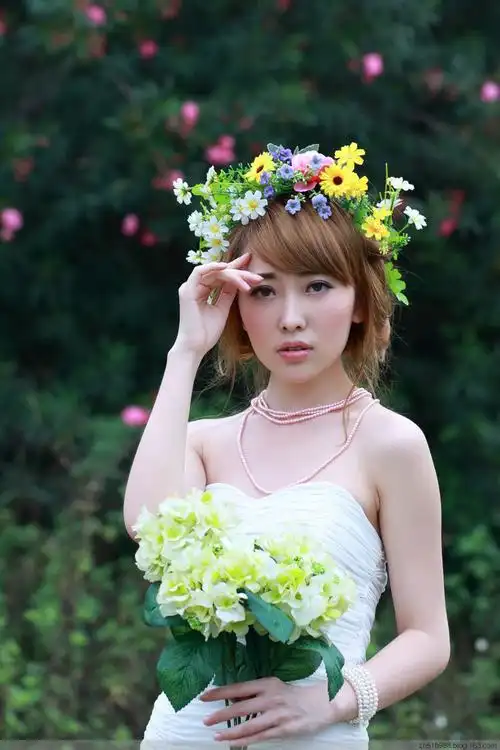 漂亮的混血儿!【高清大图】