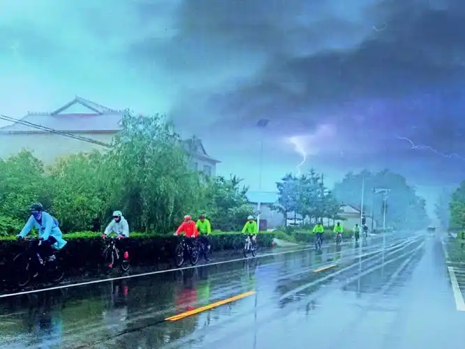 无惧风雨 砥砺前行