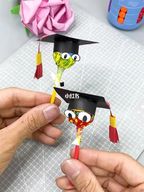 亲子手工diy  #幼儿园手工  #折纸  #学士服毕业照