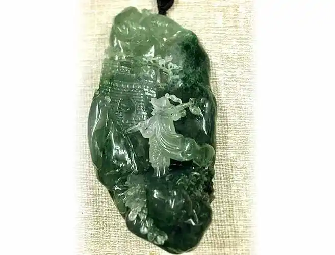 玉雕大师万克峰作品《风雪夜归人》