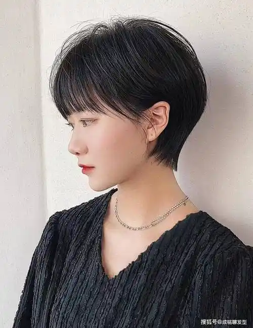 剪完不会后悔的10种爆款短发,时尚减龄不张扬,每一种都好看_发型_刘海