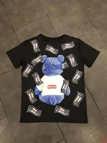 lv衣服 2018新款 蓝色小熊印花休闲圆领短袖t恤 黑色