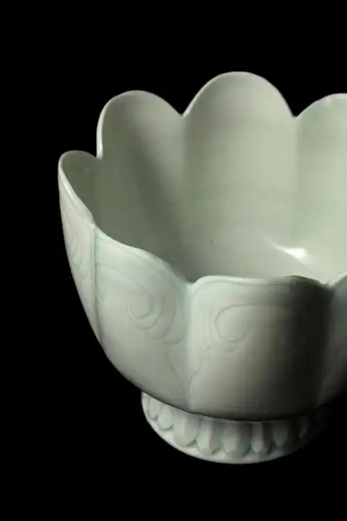 杭州器物说拍卖|疏光透影,青白织染——湖田窑狮钮温酒器一套