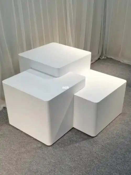 方形组合哑光烤漆木质展示台墙角展示柜