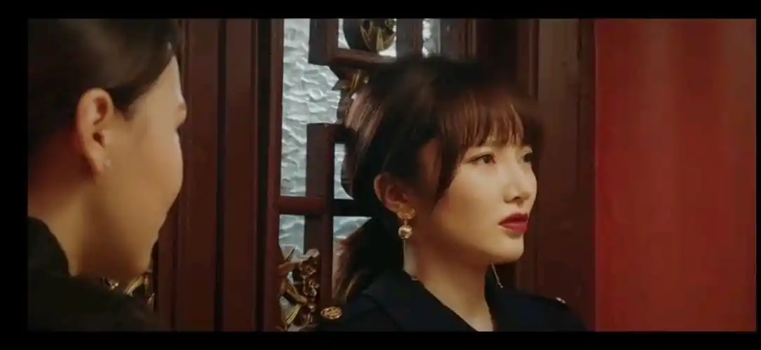 在人间烟火里关注打开新页热度(80)评论(5)推荐短视频尹南风终极笔记