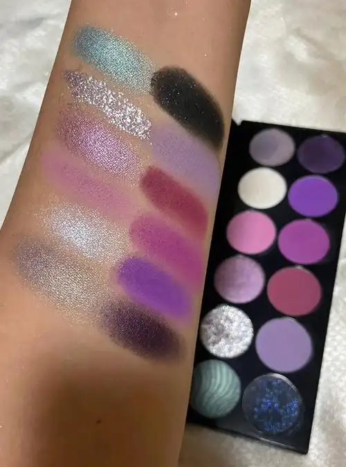 大跳水的彩妆里值得买的清仓眼影