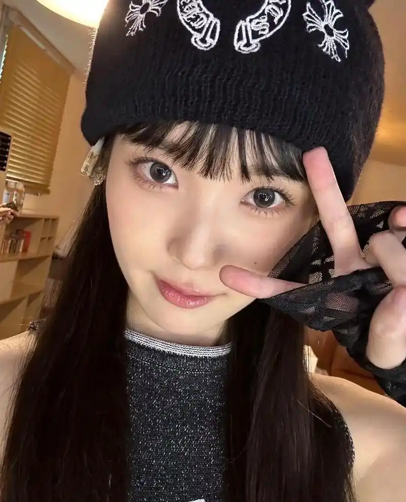 ins美女分享|iu自拍05.#iu #iu李知恩 - 抖音