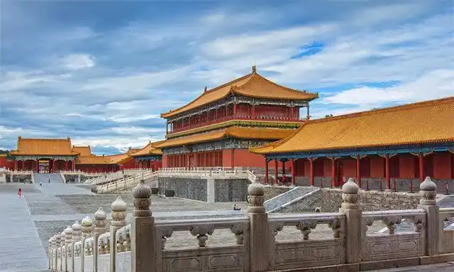 清朝最不得人心的皇帝在皇宫遭厨师刺杀百名侍卫围观却不救驾