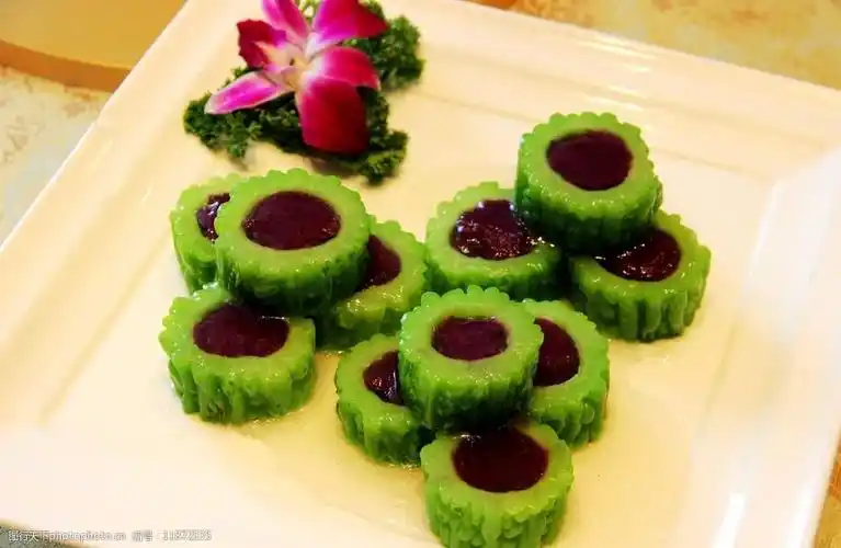 关键词:浙江菜 苦瓜酿紫薯 点心 美食 美味 菜品 餐饮 菜谱 摄影 餐饮