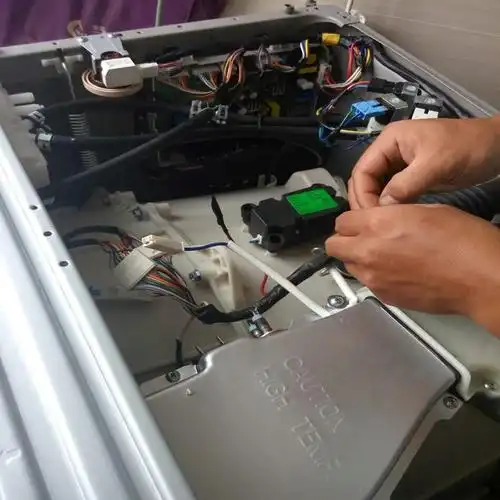 赣州瑞金维修冰箱哪家强_上门维修师傅电话