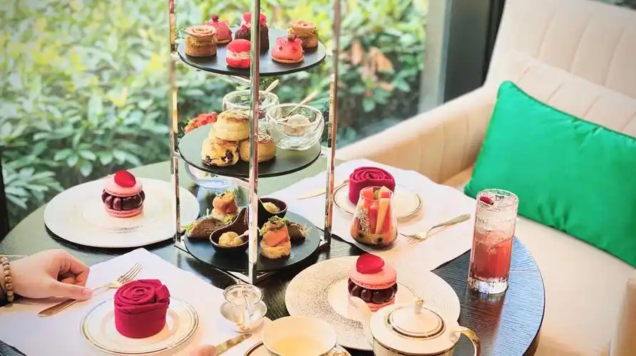 费尔蒙玫瑰主题双人下午茶图片