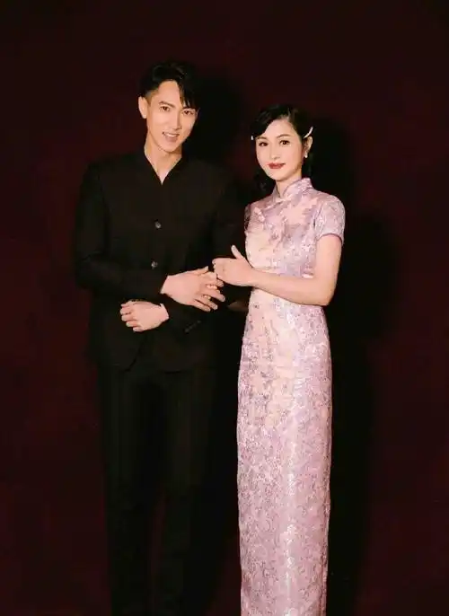 难怪吴尊为女子补结婚照,16岁初恋至今儿女双全,一生只爱一人-第8张