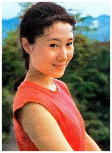 牧羊女丁岚巅峰时移民新加坡弃演经商成富婆至今单身