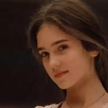 《美国往事》内截了一小段,女主黛博拉跳舞被偷看