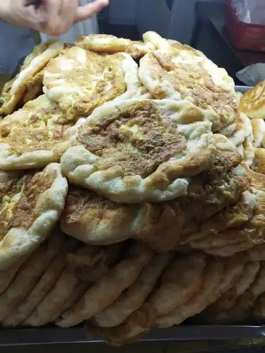 平度冰箱二楼美食广场午餐