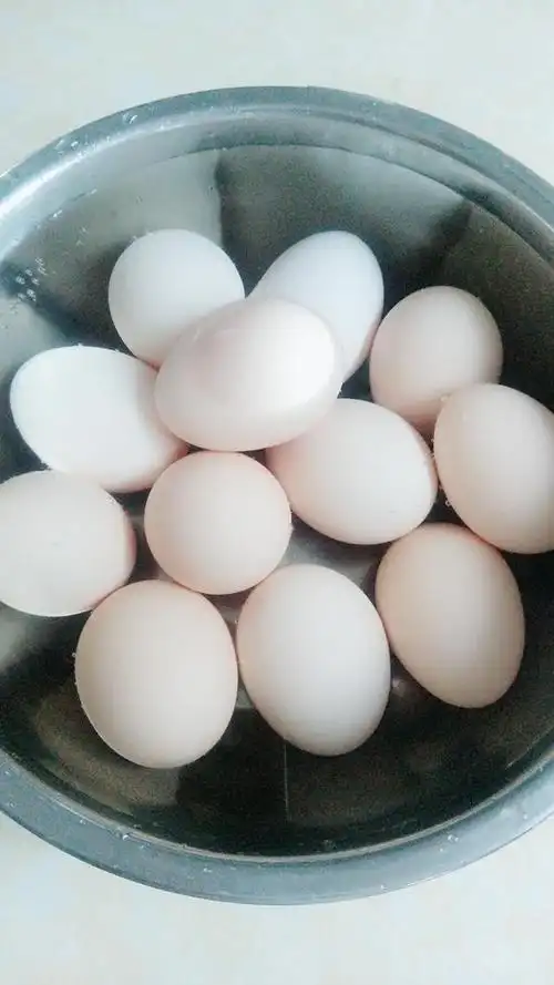 只会白煮鸡蛋和茶叶蛋怎么行!这次教你做不一样的卤蛋!