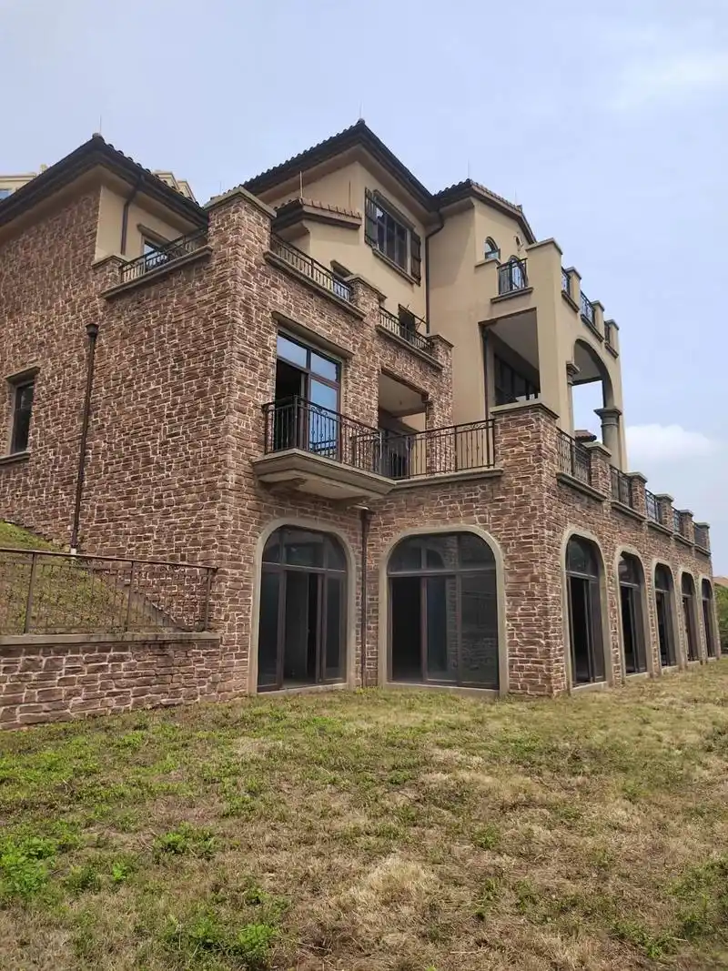 独栋别墅出售,有喜欢的私聊