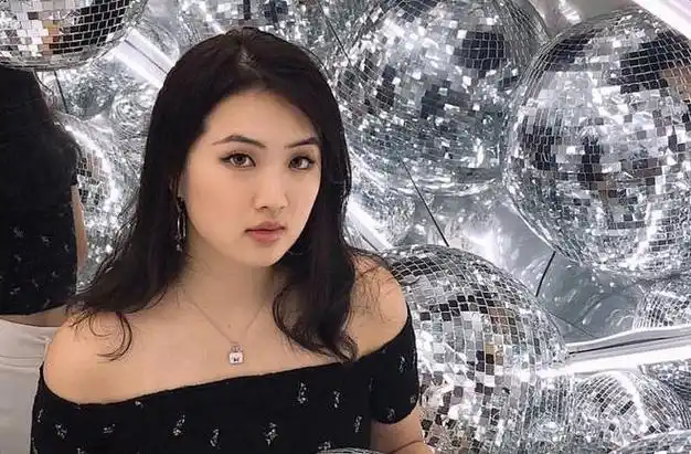 姚安娜和孟晓舟为什么不姓任(孟晚舟 姚安娜为什么都不姓任)