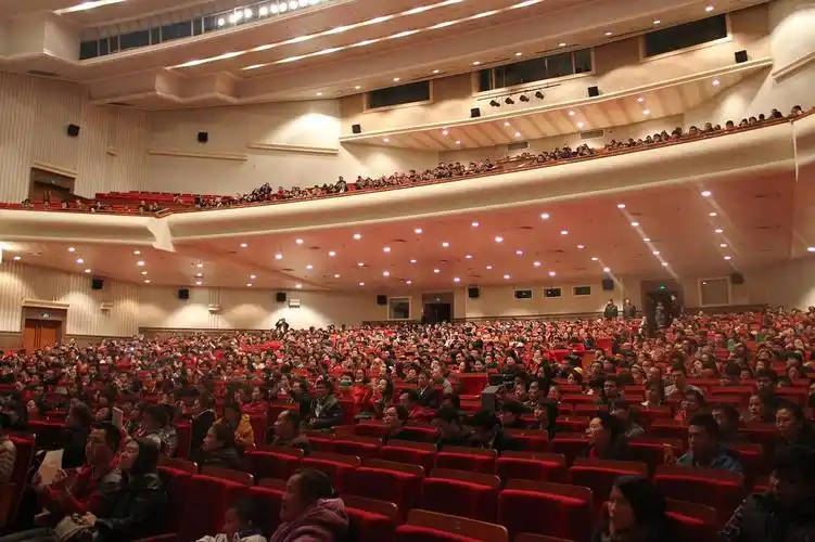 活动照片-桂馨"老师"走进北大百周年纪念讲堂