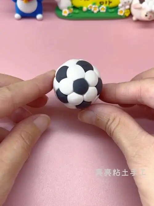 亲子手工  #超轻粘土手工  #教程  #世界杯  #足球