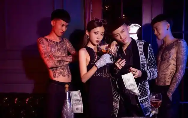 王摆摆原本是想表达小伊伊和牌牌琦感情有多好,但是却让很多网友表示