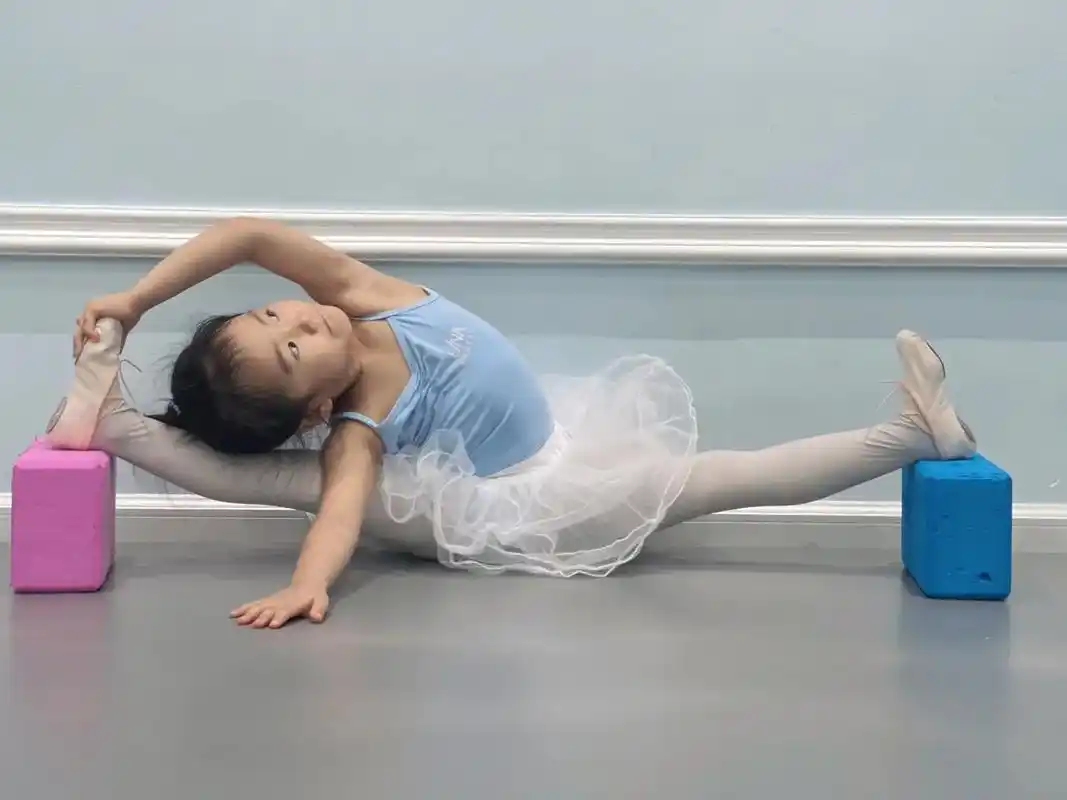 中班宝贝课间分享图.#舞蹈基本功 #学舞蹈的女孩 #少儿舞蹈 - 抖音