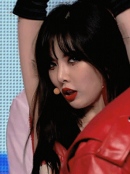 triple h hyuna(金泫雅)