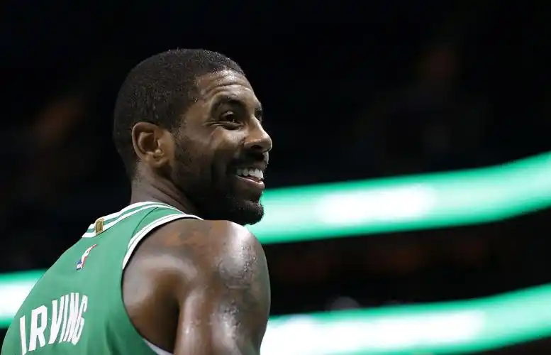 就在刚刚,传来欧文的消息,但与骑士有关!网友:他也违背了诺言