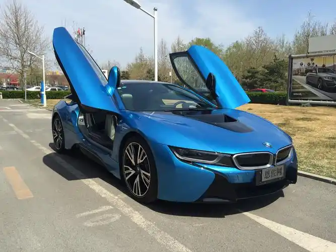 宝马i8蓝外米内交付北京客户