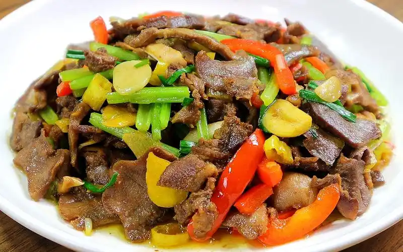 活动  用四川老妈寄的猪舌头,做一道【泡椒炒猪舌】专治各种没胃口