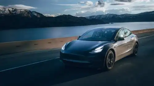 特斯拉韩潮拒不归还代步车近两年