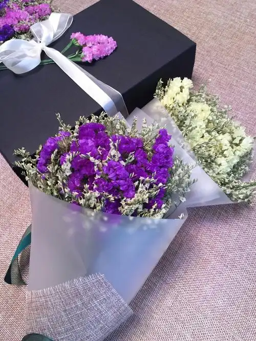 花束520毕业礼盒生日情人节礼物] 精美礼盒装,现在购买再送薰衣草一袋