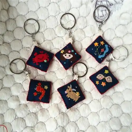 不织布原创立体小吊坠情侣挂件