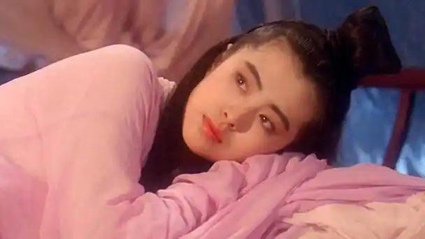 56岁王祖贤现身国外,衣服破旧,只买青菜和冷冻食品,被指拮据