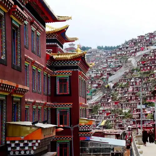 甘孜州色达县喇荣寺五明佛学院